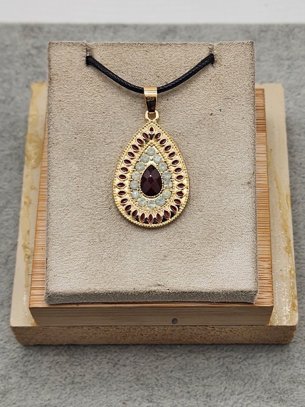 Gold-Tone Teardrop Pendant Necklace with Garnet and Mint Stones